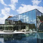 Ulrichshof, Baby & Bio-resort 假日公园 4*